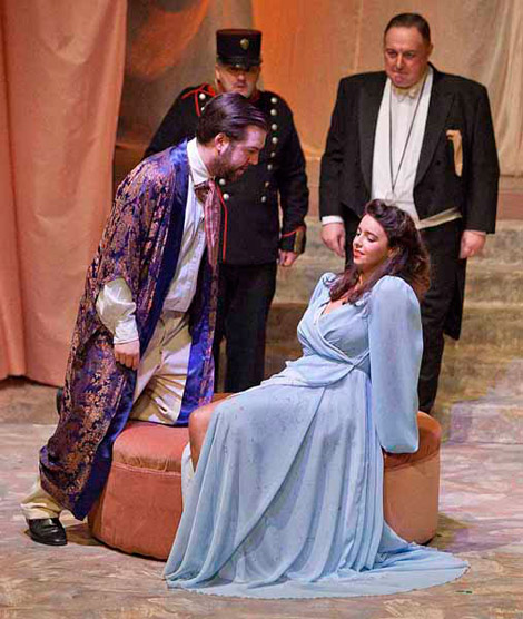 Soprano Ruth Kerr Kentish Opera Die Fldermaus