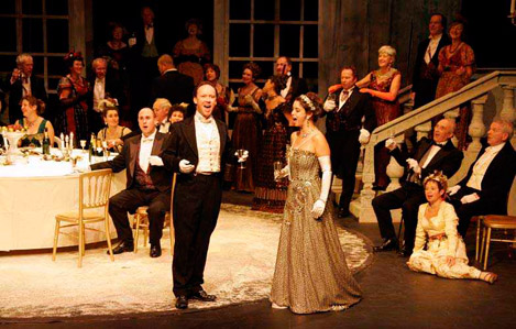 Ruth Kerr as Violetta in La Traviata